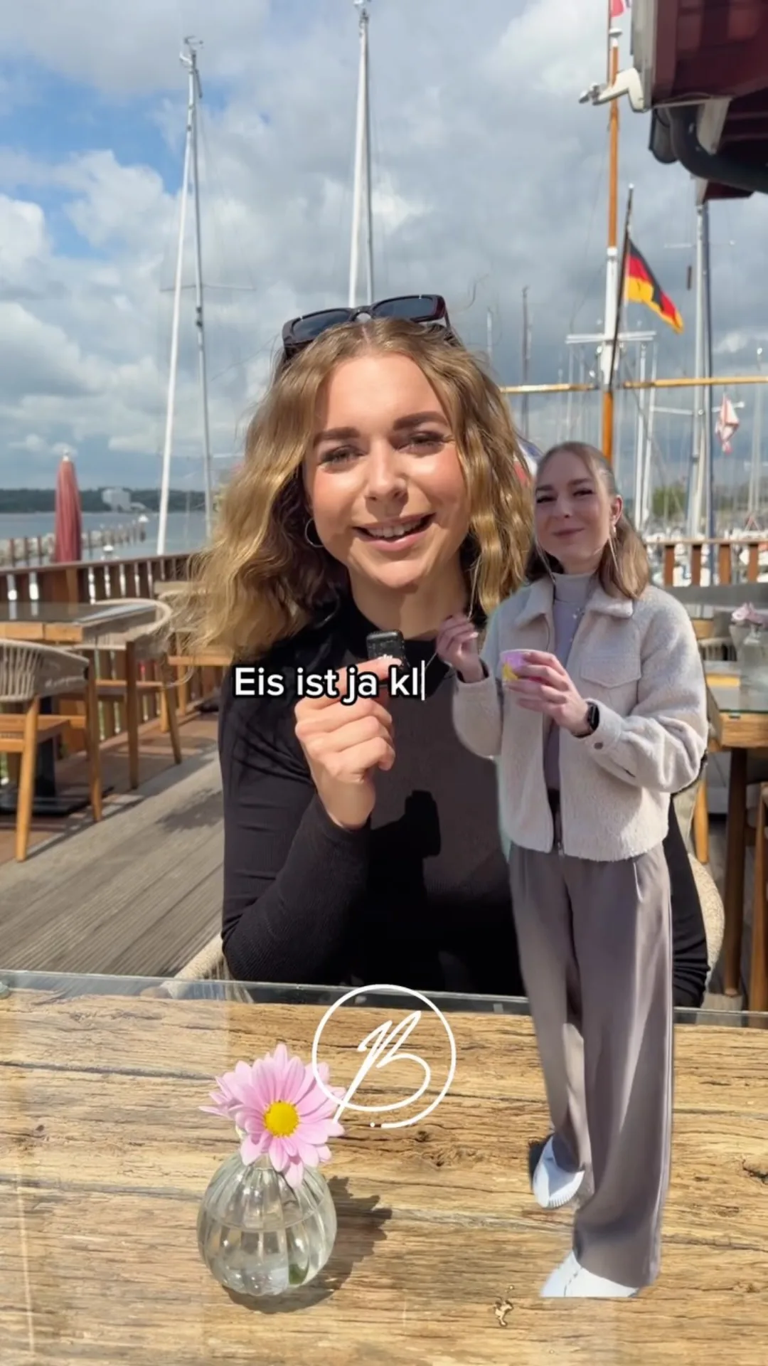 Sommer im BURGHARD‘S. 🌞

Was esst ihr am liebsten bei uns? Schreibt es unbedingt in die Kommentare 